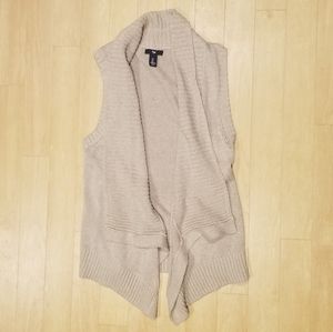 GAP tan knit sweater.